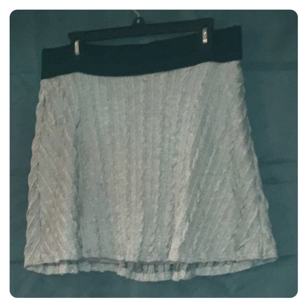 Heather gray skirt